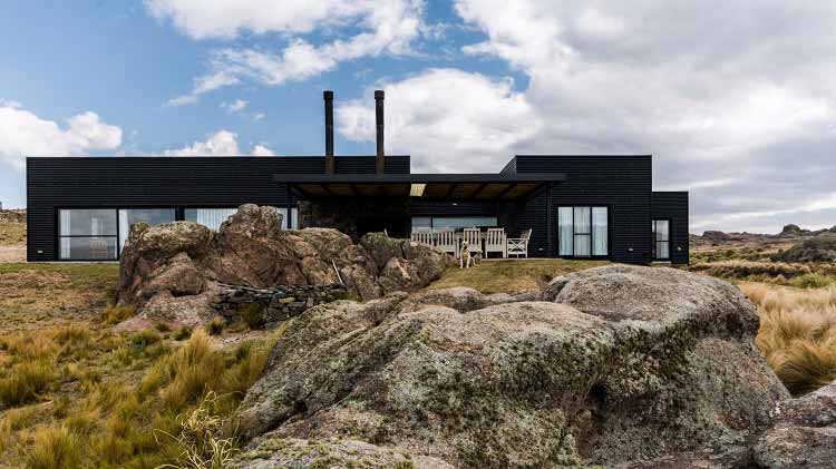 Casa Pampa: creación entre la naturaleza