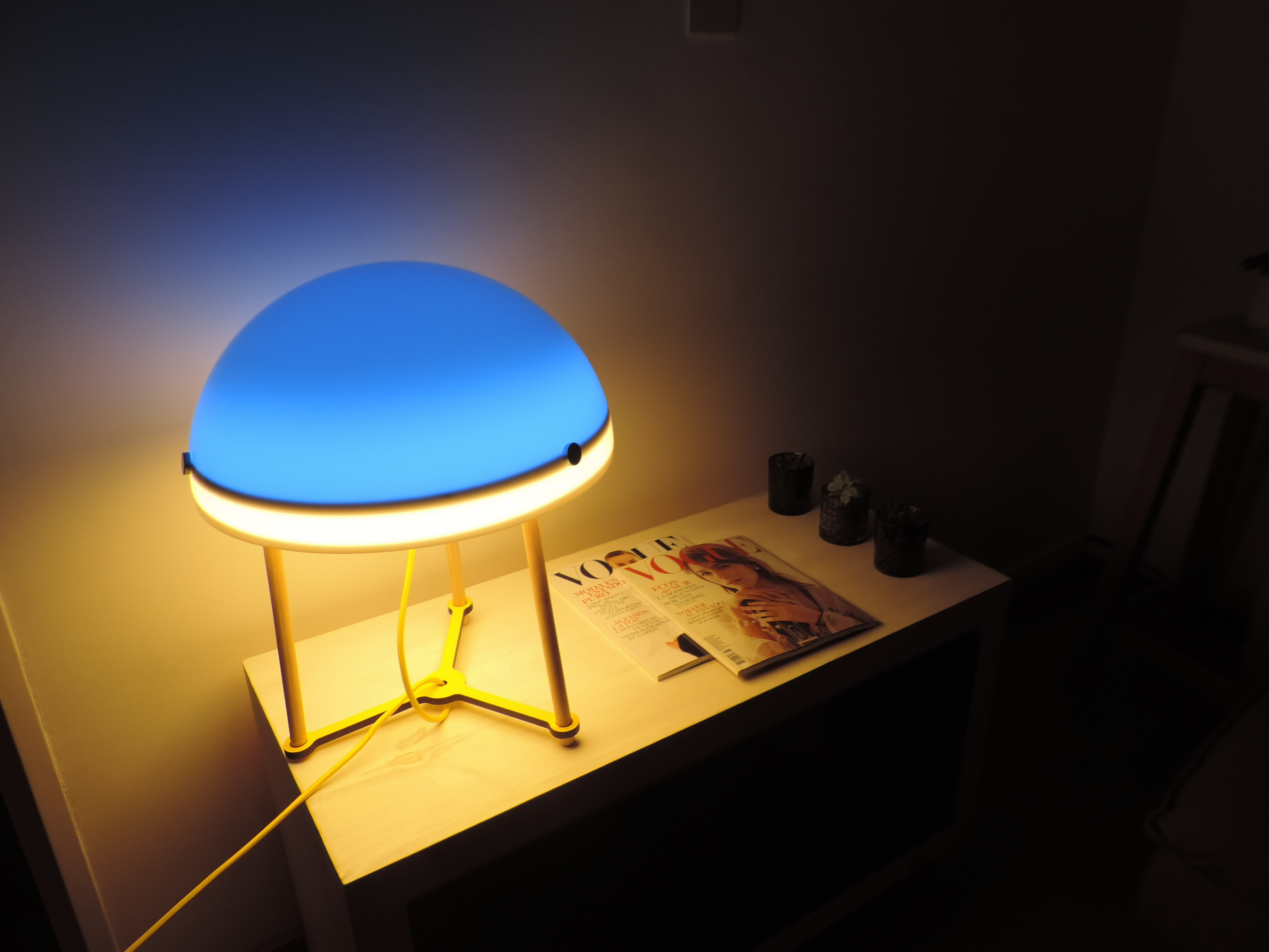 Bioluz presenta nueva lámpara de mesa LED