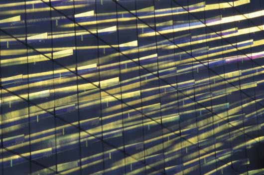 Más allá de la transparencia: la importancia de los cristales en la luz y la arquitectura