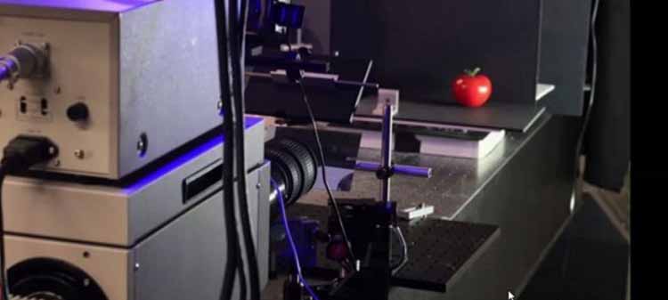 La cámara súper rápida del MIT que captura la velocidad de la luz