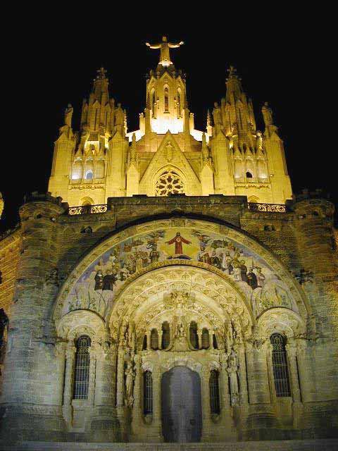 Iluminación LED para el Templo del Tibidabo 