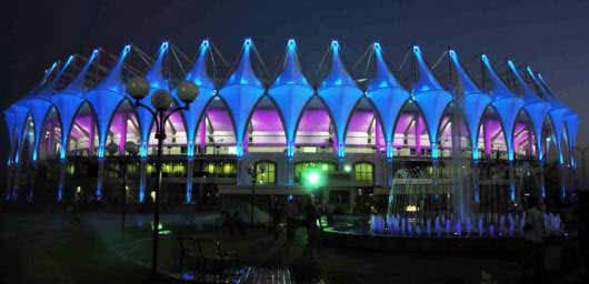 Toda la tecnología en la iluminación para un estadio en Uzbekistán