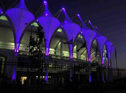 Toda la tecnología en la iluminación para un estadio en Uzbekistán