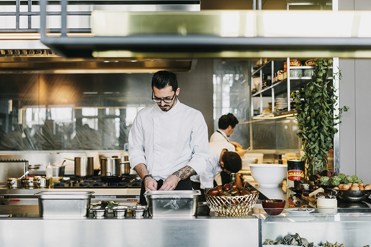 Terre, elegante restaurante reformado 