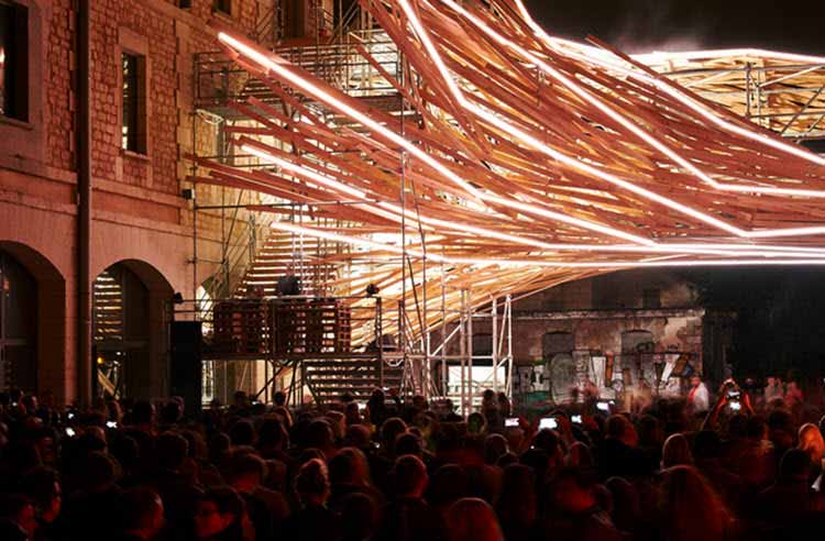 La nueva obra de arte lumínica de 1024 arquitectura