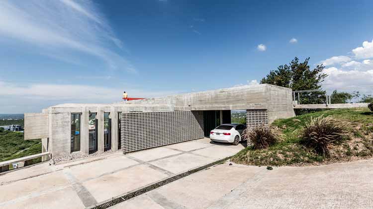 Una vivienda en las pendientes cordobesas 