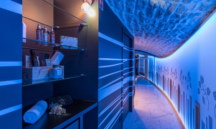 El spa de lujo francés que hace cientos de años fue una cripta subterránea