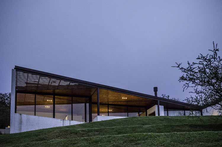 Una casa en lo alto de una montaña en Córdoba