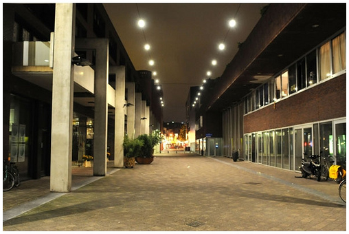 Los LED flotantes de Eindhoven Los LED flotantes de Eindhoven