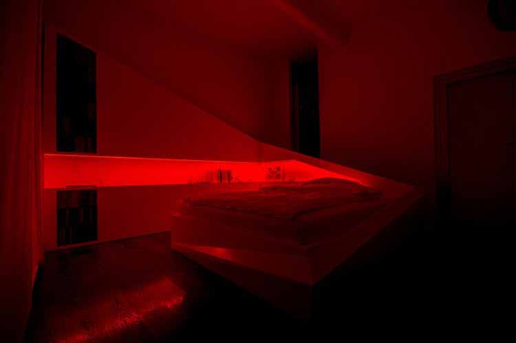 La cama del hielo: una cama con iluminación LED incorporada