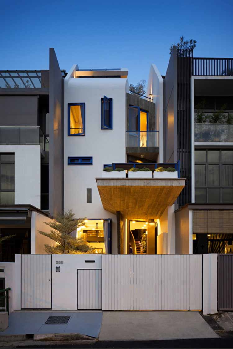 Una casa en Singapur sorprende por su diseño mediterráneo