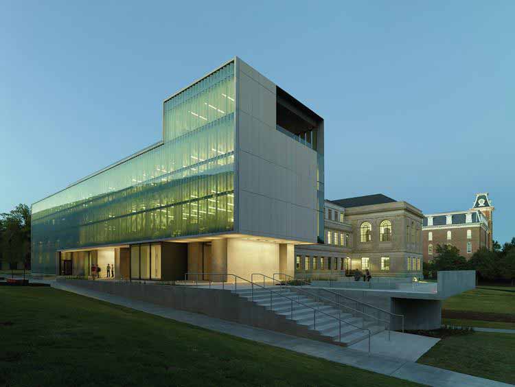 Nuevo diseño e iluminación para la Universidad de Arkansas