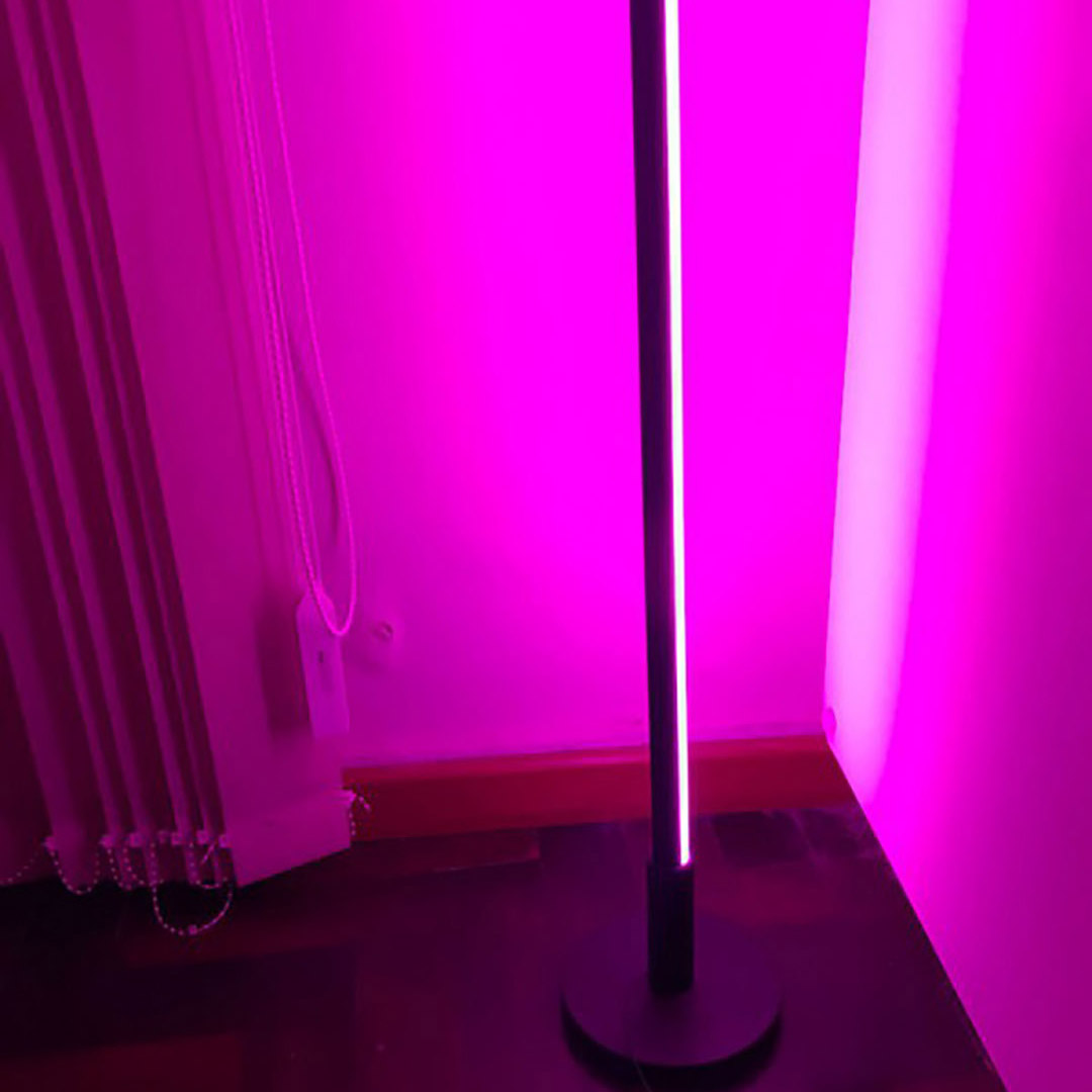 GSG Design - Boden 2021 - BOD-BLA-RGB - BOD-NEG-RGB - BOD-ALU-RGB - Lámpara de pie