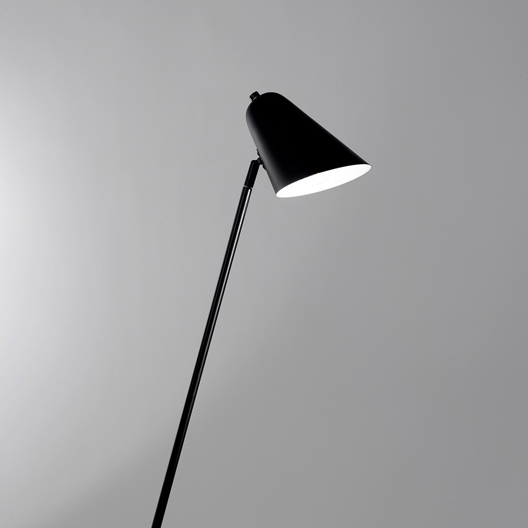 Leuk Iluminación - FUCO - Lámpara de Pie